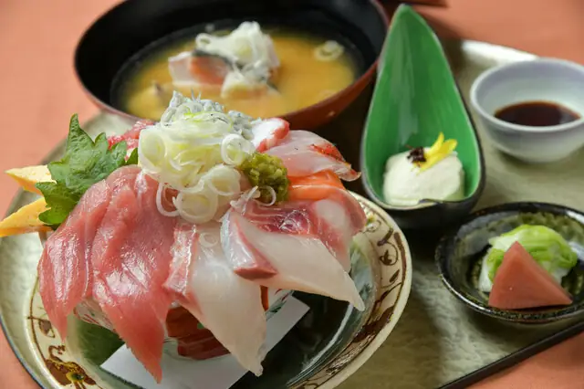 Kani Kamado Hon