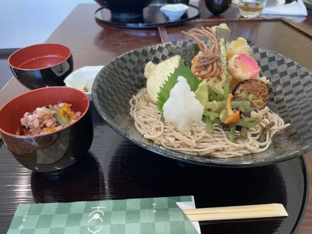 Kan Ke Hara Soba Tokoro Sachi Yama