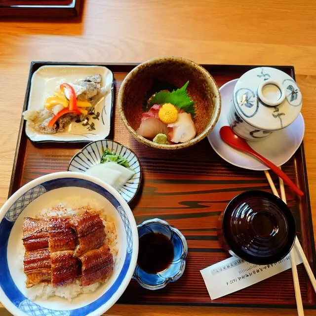 Tako Hachi