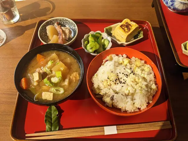Yama To Kaze To