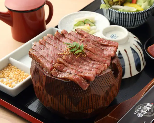 Ko Minka Yakiniku Ko To Sato
