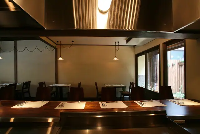 Jun Tei Naka Kawa