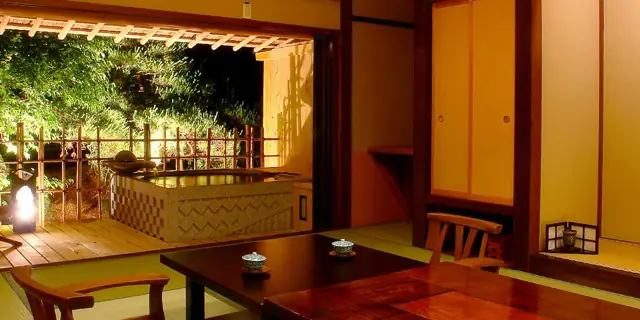 Hanaogi Bettei Iyama