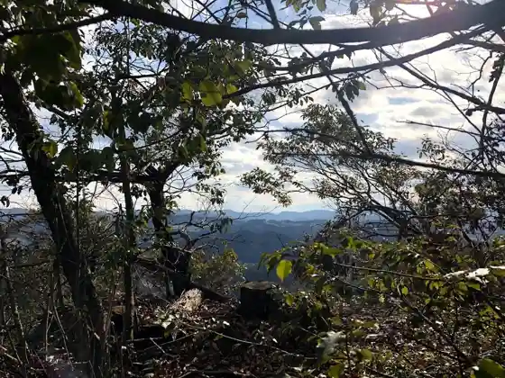 Hajikami Course to Okuwa Castle (Hajikami Forest Road Trailhead)