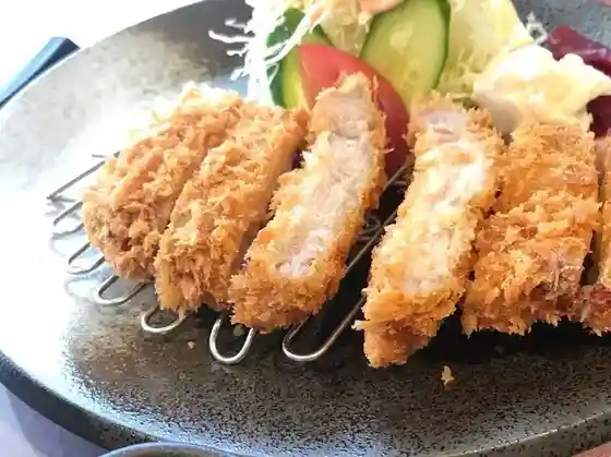 Kanra Kantorikurabu Restaurant
