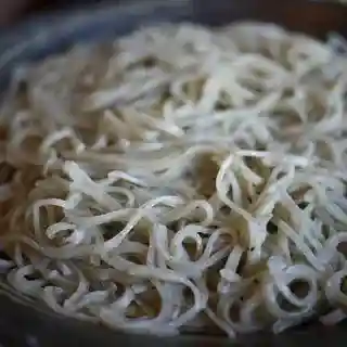 Soba Tsubaki Iori