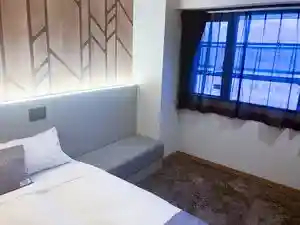 ホテルリブマックス本八戸駅前