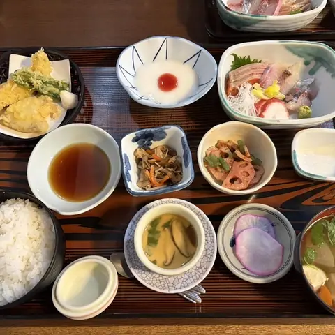 Shokujidokoro Yahagi