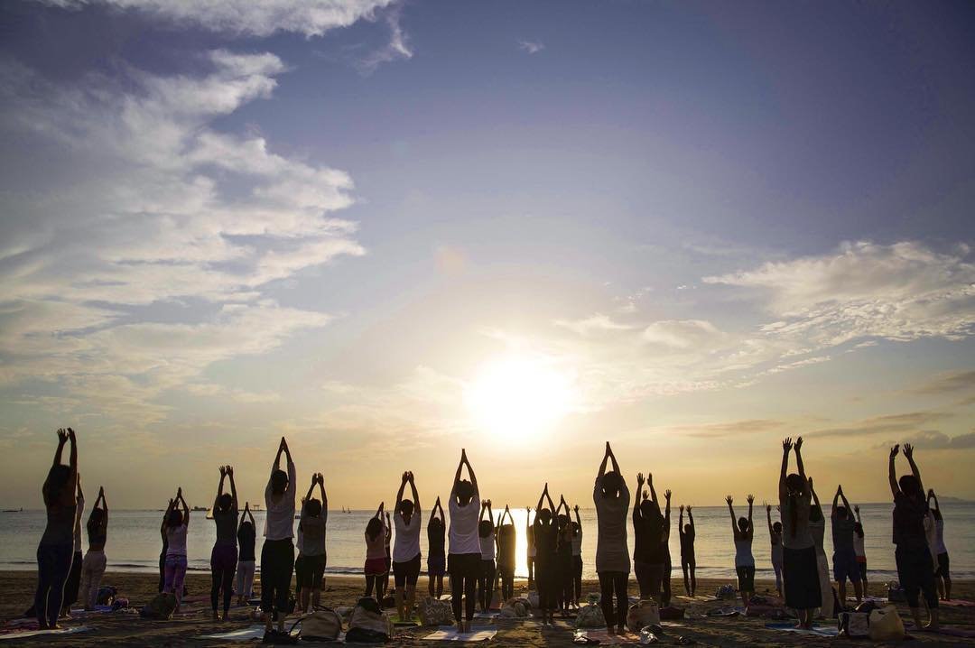 Shonan Beach Yoga