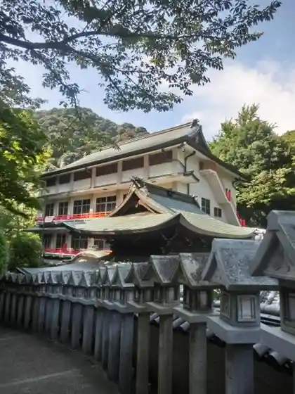 Shigi Yamadai Honzan Senju In