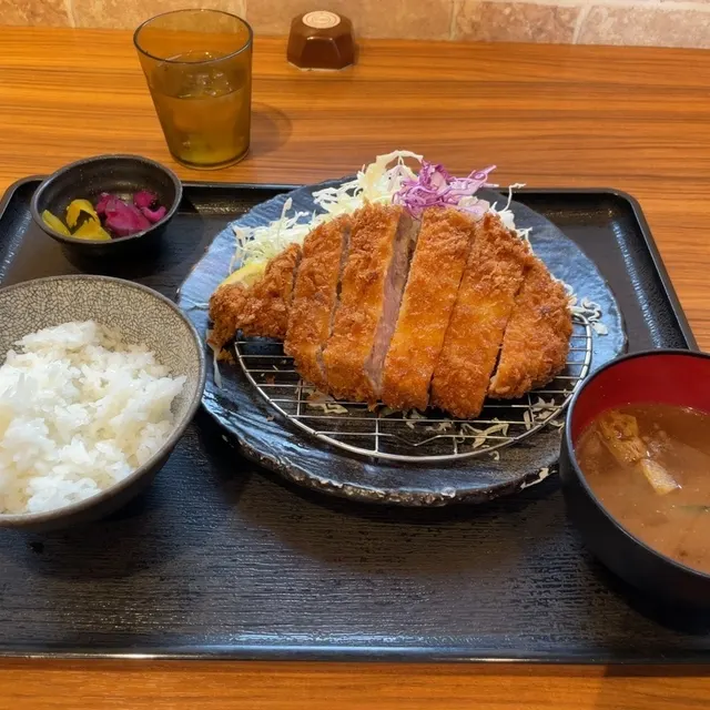 とん吉