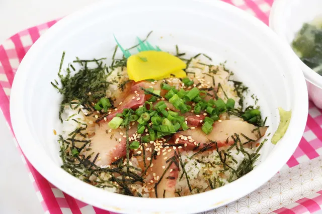 朝市食事処