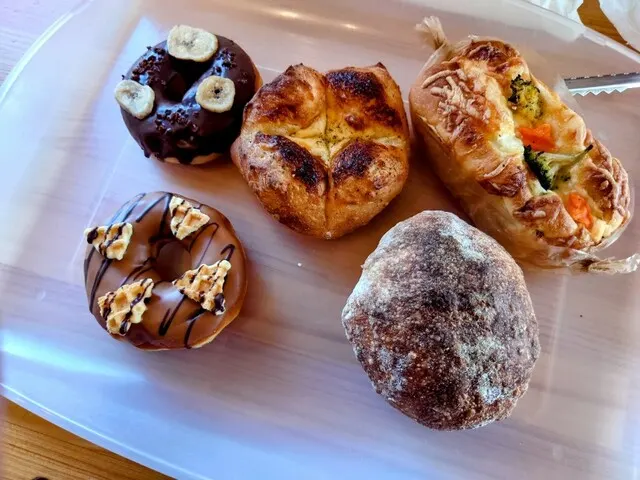 SUMOMO BAKERY 日出店
