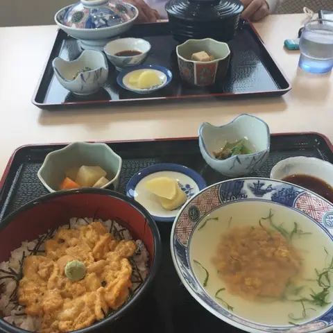喜利屋 ひろの水産会館店　ウニーク