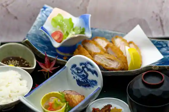 Sushi Ikesuryori Kappo Daigaku