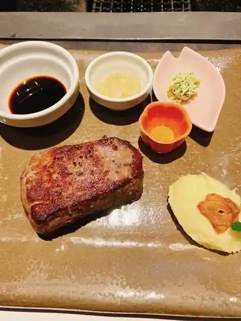 Miyako Akebo no