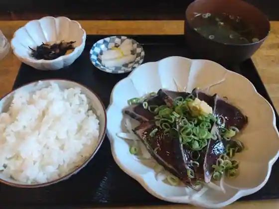 Azamishokudou