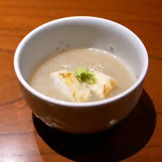 Shiro Machi Fuji Moto