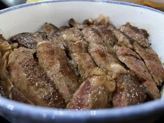 お食事処 ながどて
