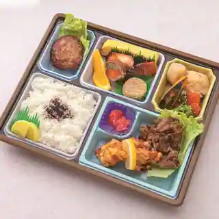 Family Restaurant Tiny