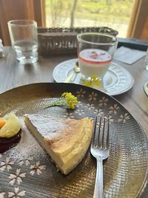 Cafe EL+