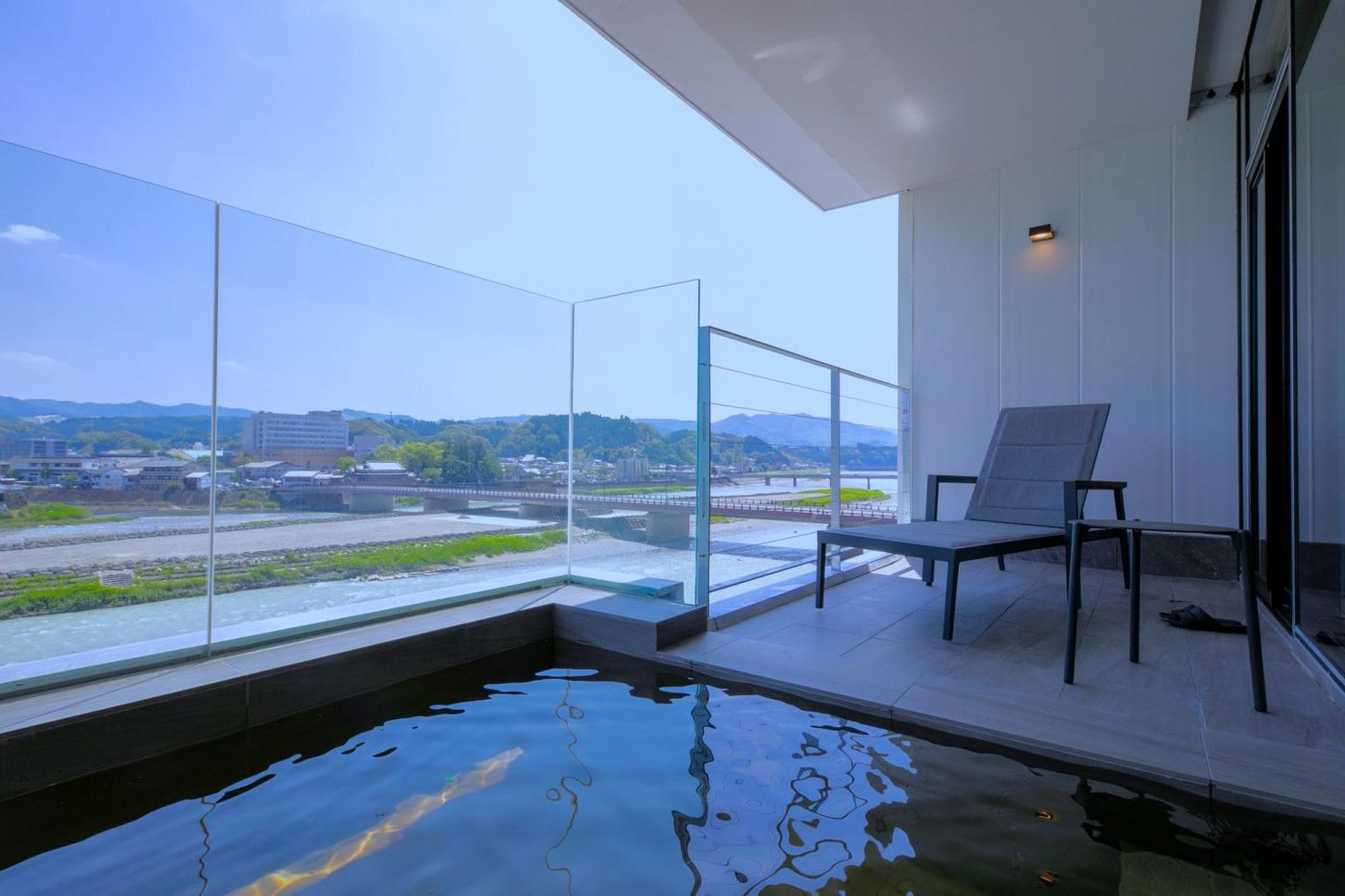 Hitoyoshi Onsen Nabeya
