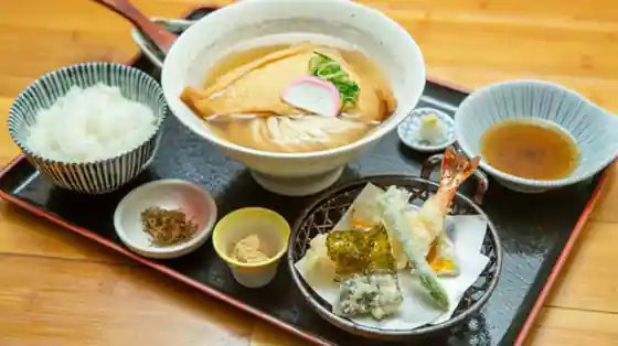手しごと讃岐うどん 讃々