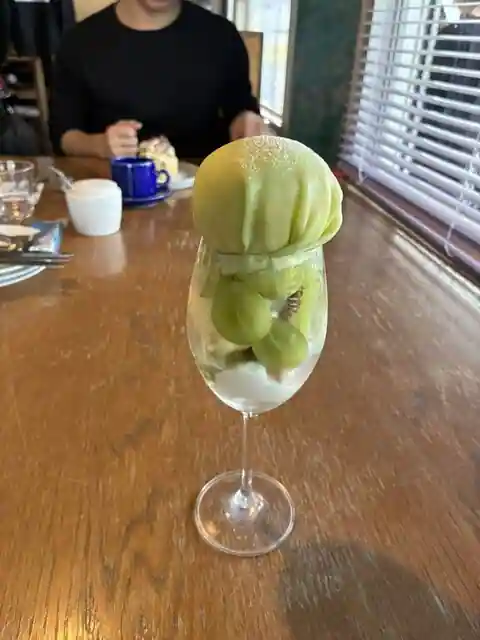 Ru Cafe