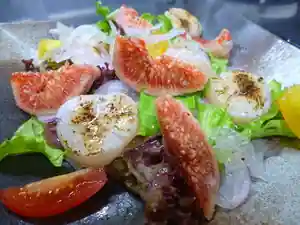Kani Motohama Saka Umisachi No Yado Hamaishi
