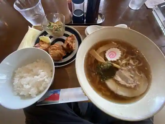 鈴木食堂