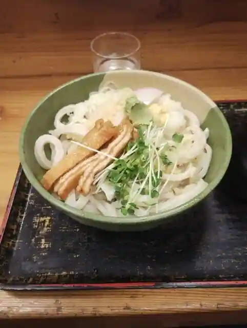 Izumiya Hon