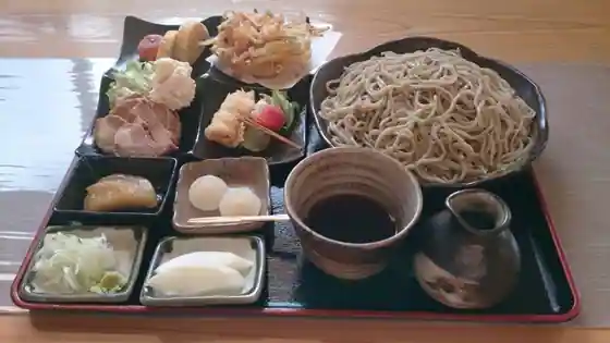 Soba Naka Bi