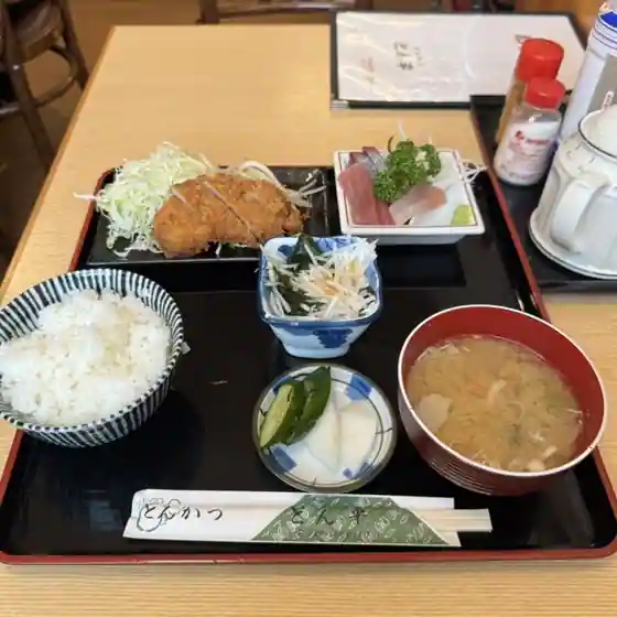 とんかつとん平