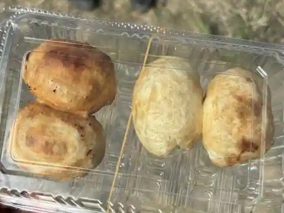 餃子の丸満 本店