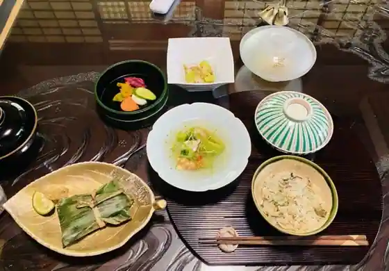 Kayabuki Restaurant Kissa Kyo