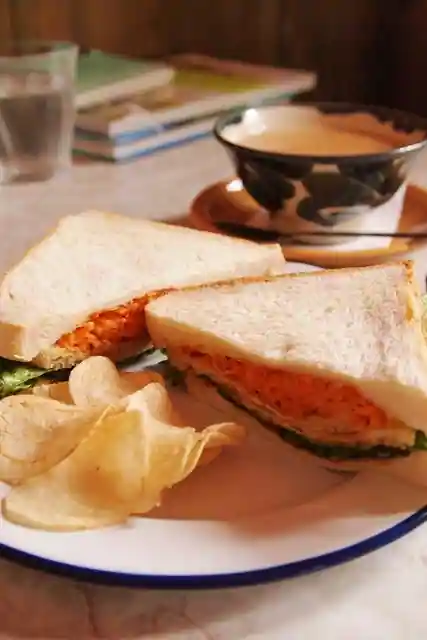 Honeybee Cafe