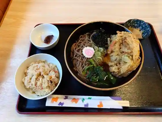 Seiryu No Sato Hananuki Bussan Center Shokuji Tokoro