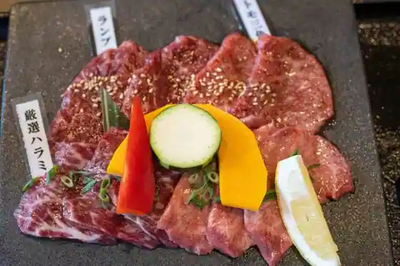 やきにく穏和  つくば学園店