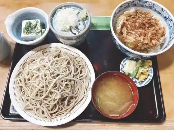 Teuchi Chisoba Tokoro Suzu Ki