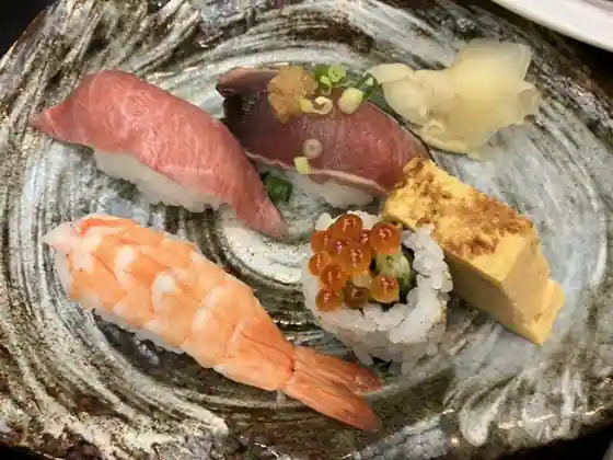 海鮮すし問屋 粋亭