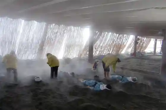 Saraku Sand Bath Hall
