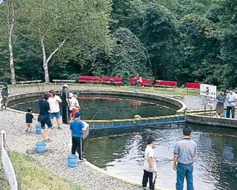 Nishidake Fish Farm Fishing Pond