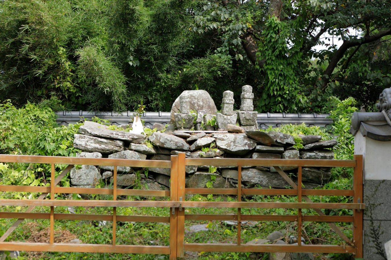 Grave of Shoni Suketoki