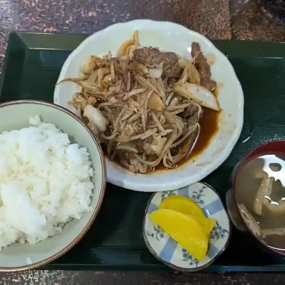 駅前食堂