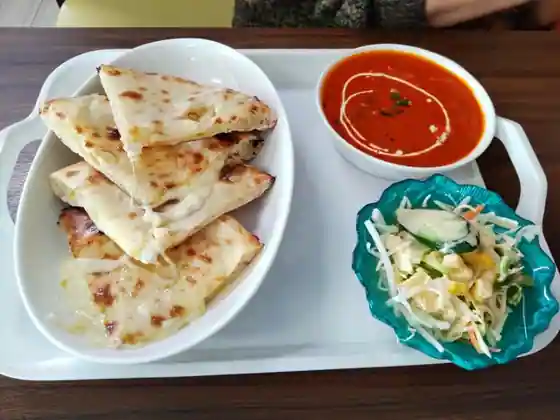 INTERNATIONAL HALAL RESTAURANT