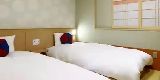 Tennen Onsen Kaga No Hosen Onjuku No No Kanazawa ( Dormie Inn Chain )