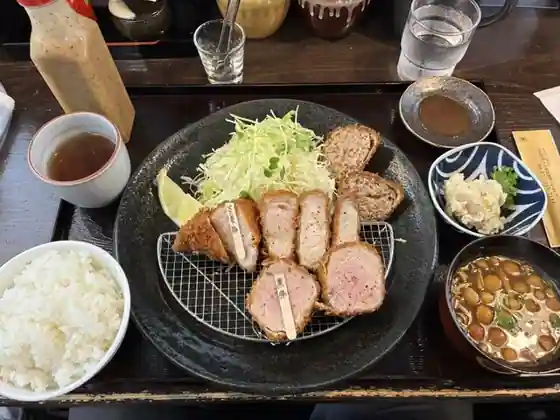 とんかつ専門店 かつ坊