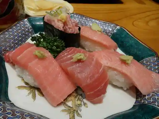 もりもり寿し 能登総本店