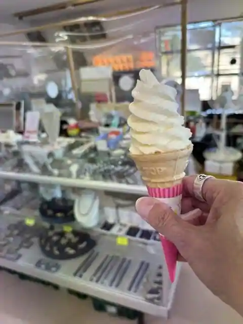 海の宝石蜂屋