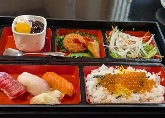 蛇の目寿司 気仙屋旅館
